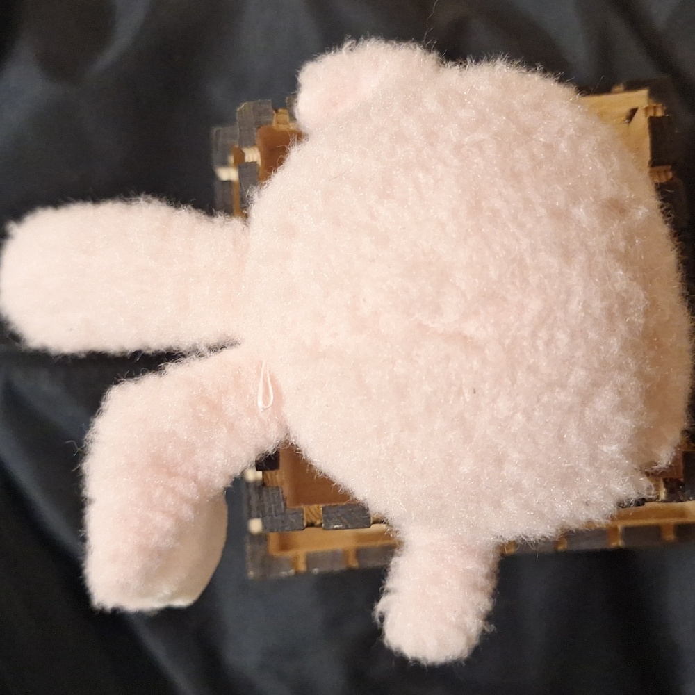 Limited‎ Edition Spring Box Strawberry Cream Pockys Bunny - Picture 2 of 8